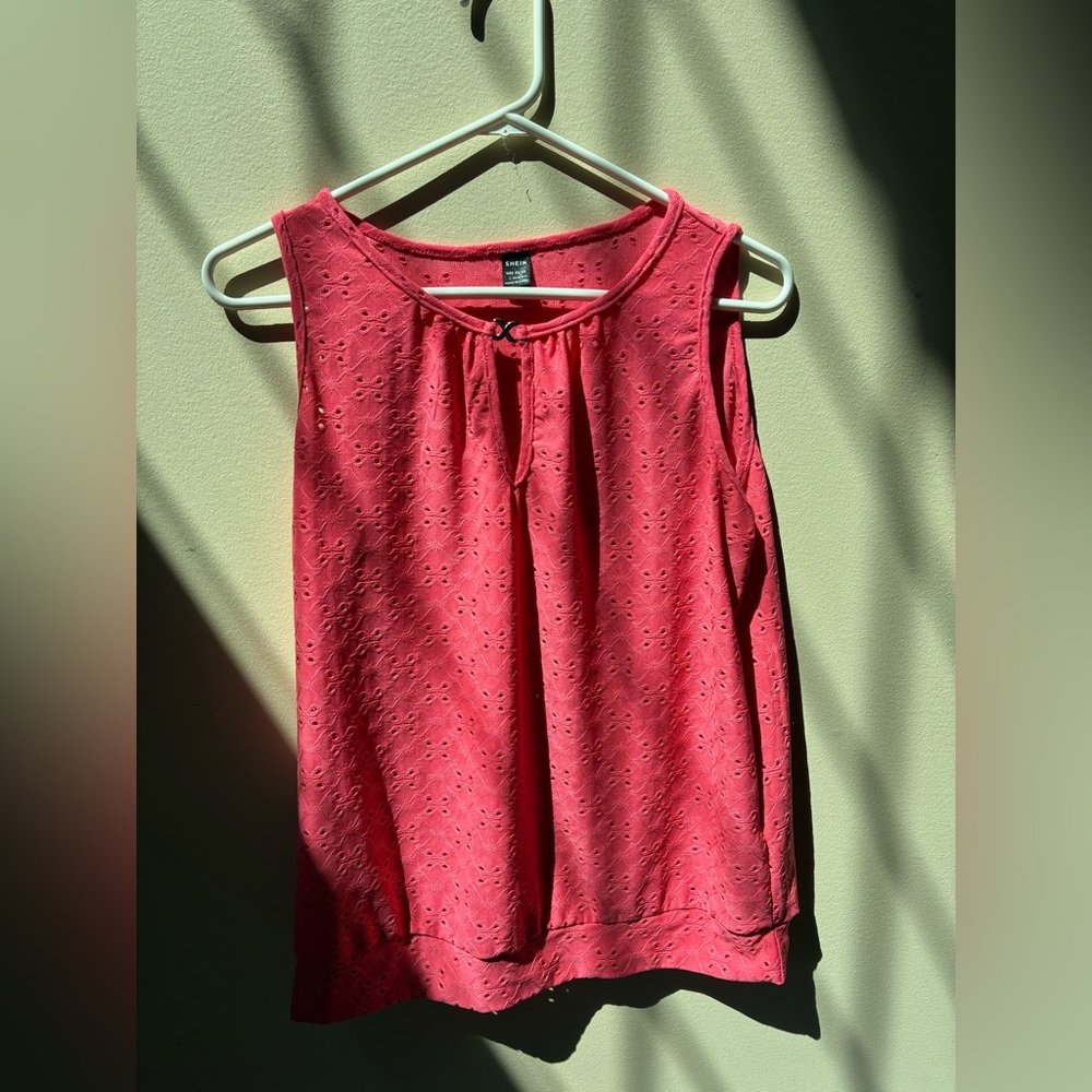 Sleeveless Eyelet Top - Pink